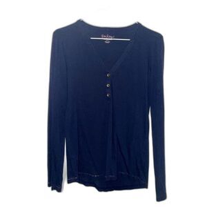 Lilly Pulitzer Pima Cotton Long Sleeve V Neck Shirt - Navy S